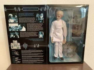 Outer Limits Sixth Finger Gwyllm Figure From Sideshow Toys 2