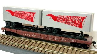 Vintage Athearn AT&SF 50 ' TOFC Flat Car with International Forwarding Trailers 2