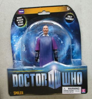 Moc 2009 Underground Toys Bbc Doctor Who Smiler Action Figure