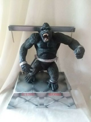 Mcfarlane Movie Maniacs King Kong With Stand
