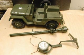 Vintage Gi Joe 7000 5 Star Jeep With Rocket Launcher And Search Light