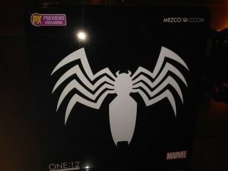 Mezco Toyz - One:12 Collective - Spider - Man Black Suit - Px Previews Exclusive