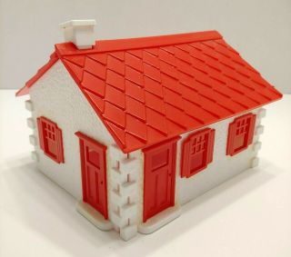 Vintage O Scale Plasticville Cape Cod House White W/ Red Roof Inside Dated 1952