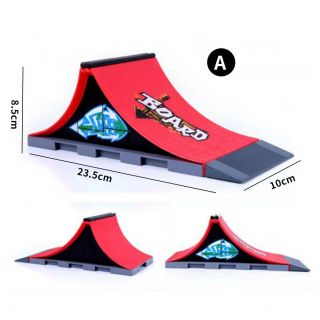 ABS With Ramp Mini Removable Kids Toy Gift Training Games Finger Skateboard Set 2