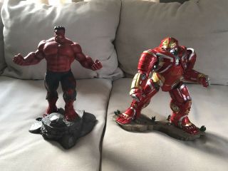 Red Hulk And Hulk Buster Pvc Statue