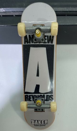 Tech Deck Andrew Reynolds Baker Fingerboard Skateboard