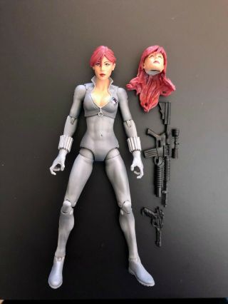 Marvel Legends Tru Toys R Us Exclusive Grey Black Widow From Winter Soldier Pack
