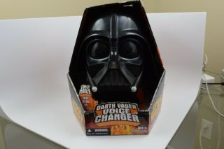2005 Lucas Films Adult Size Darth Vader Electronic Voice Changer Mask (c18)