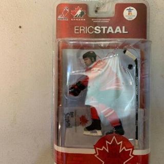 Mcfarlane Eric Staal Team Canada 2010 Gold Medalists Red Variant