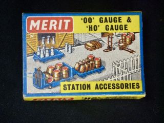 Vintage Merit OO HO Station Accessories 5034 Hornby Train Model Railway Toy Box 2