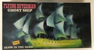 Lindberg Flying Dutchman Ghost Ship Vintage Box.  Jolly Roger Kit.