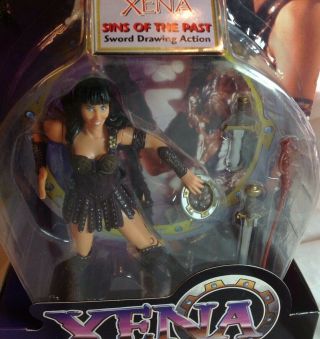 Xena Sins of the Past - Sword Drawing Action Figure 2