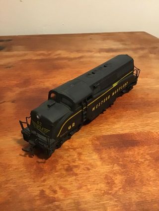 Vintage Ho Scale Western Maryland 82 Locomotive