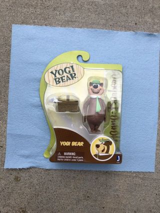 Jazwares Toys Hannah Barbera Yogi Bear With Pik - A - Nik Basket 3 " Action Figure