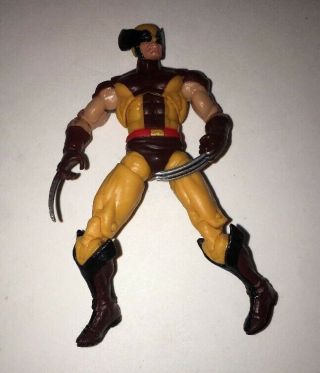 Wolverine Classic Brown Suit X - Men Marvel Universe Figure 3.  75 " Loose
