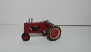 Ho Scale Red Farm Tractor (973425)