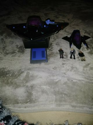 Coleco Starcom Shadow Bat,  1 Parasite 3 Figures,  And 1 Vehicle