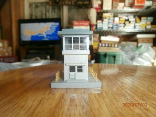 Kato N - Scale Assembled Building - - Train Switching Tower