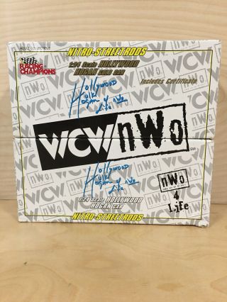 Wcw - Nwo 1:24 Scale Hollywood Hogan Car And Gold Car Set (1998)