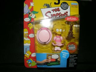 The Simpsons Series 9 Sunday Best Lisa / / 2002 Playmates Toys