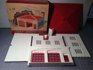 Plasticville Fire House Kit Fh - 4 And Ob C - 8