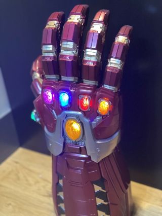 Marvel Legends Series Avengers Iron Man Electronic Power Infinity Gauntlet -
