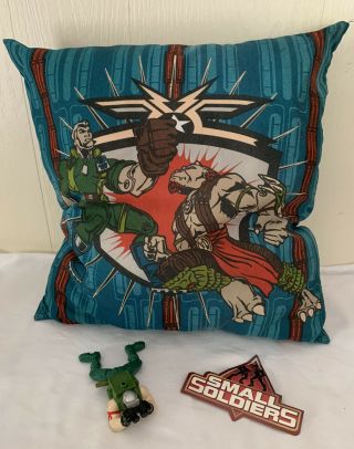 Small Soldiers Action Figure And Throw Vintage Pillow 15”x15” Blue Red 1998