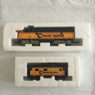 Vintage Tyco Chessie System Locomotive And Caboose