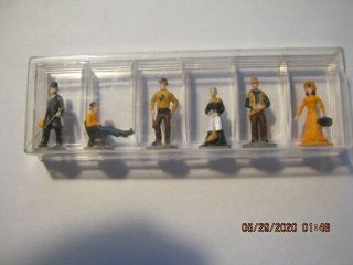 Vintage Ho Scale Wildwest Miniature Figures