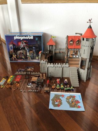 Playmobil 3666 Knights Large Castle Medieval Set Accessories Complete W/ Box
