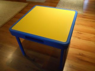 VINTAGE 1985 FISHER PRICE ARTS & CRAFTS CHILDS TABLE ONLY 2