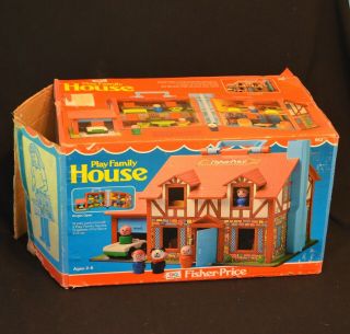 Vintage Fisher Price Little People 952 Play Family Tudor House Complete W/box