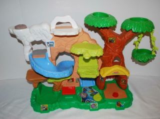 Fisher Price Zoo Talkers Little People 20 Talking Animals Playset Great