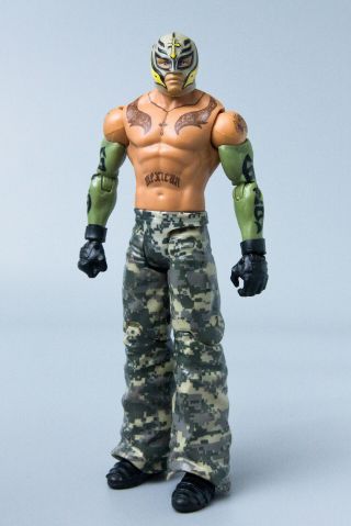2012 Mattel Wwe Tribute To The Troops Camouflage Rey Mysterio Wrestling Figure