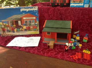 Vintage Playmobil 4301 Riverdale Train Station Set W/box