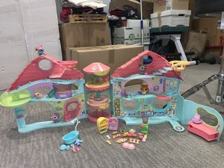 Biggest Littlest Pet Shop House Complete With Accessories And Pets