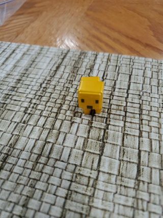 Rare Minecraft Mini Figure Chest Series 1 Gold Dyed Sheep