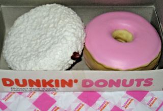 DUNKIN ' DONUTS Fake Play food SCENTED COCONUT Frosted ADULT Collector Box MTC 3