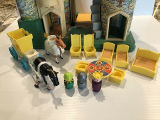 Vintage Fisher Price Little People Play Family Castle 993 1974 With Accessories 3