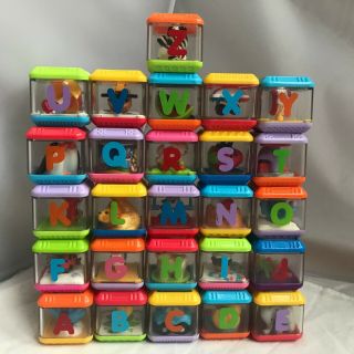 Fisher Price Alphabet Peek - A - Boo Blocks Letters A - Z Complete Set 26 Cond