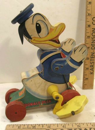 Vintage Fisher Price Pull Toy 765 Donald Duck Wooden Copyright Walt Disney 