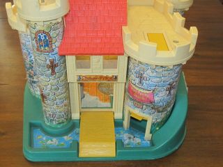 Rare Vintage Fisher Price Little People Play Family Castle 993 - 1974 2