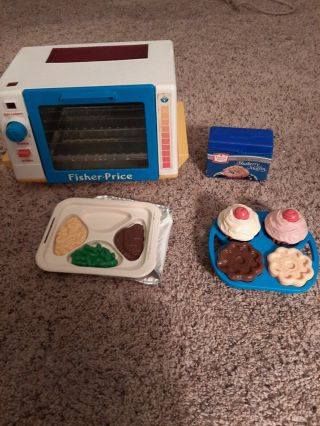 Vintage 1987 Fisher Price Fun With Food Toaster Oven With Misc Items & Food