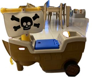 Little Tikes 2 - In - 1 Pirate Ship