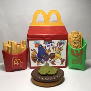 Vintage 1989 Fisher Price Mcdonald’s Happy Meal Toy Box With Fries,  Apple Pie.