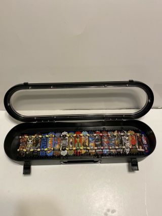 Tech Deck Carrying Case With 17 Complete Tech Decks And 2 Decks Without Wheels