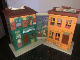 Vintage Sesame Street Fisher Price Little People 938 House Only No Furniture