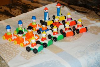 Fisher Price Vintage Little People Clowns And Cars
