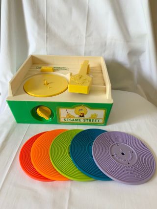 Vintage 1984 Fisher Price Sesame Street Record Player Music Box With 5 Records