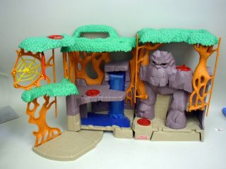 Fisher - Price Imaginext Gorilla Mountain Playset L5105 - 2006 - Playset Only